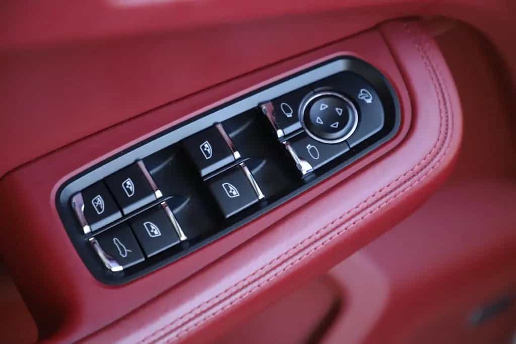Porsche Macan GTS LUFT PANO BOSE APPROVED 03/2023-photo-33