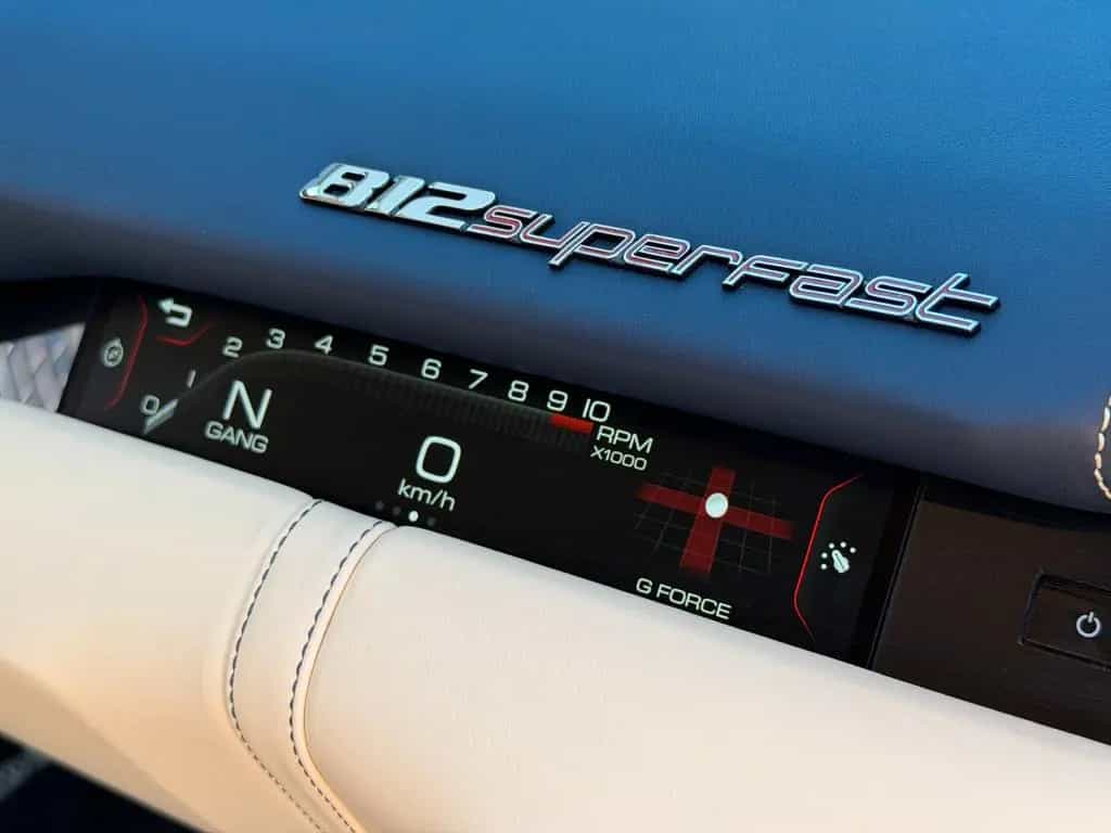 Ferrari 812 Superfast - deut. - Carbon - Grigio Alloy 07/2019-photo-18