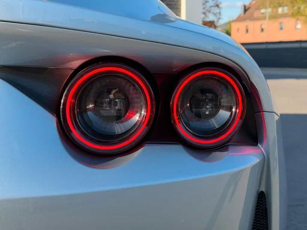 Ferrari 812 Superfast - deut. - Carbon - Grigio Alloy 07/2019-photo-21