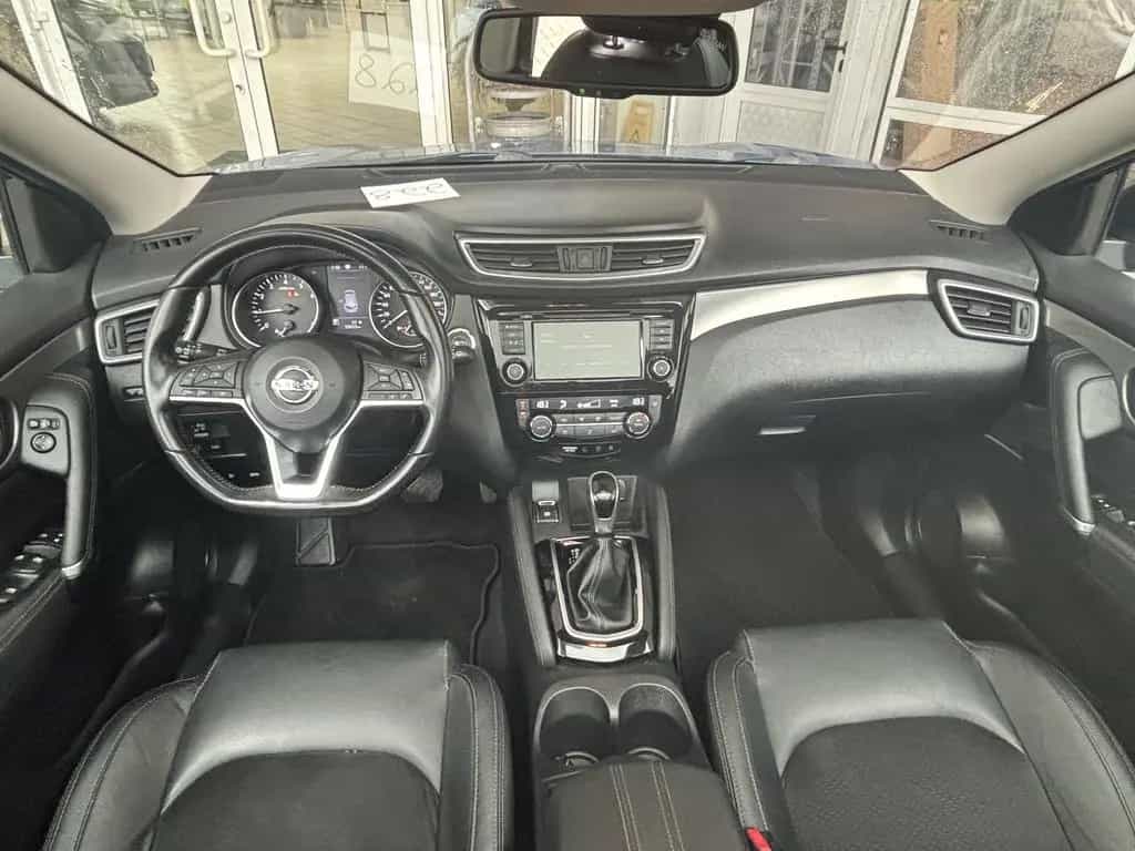 Nissan Qashqai 1,3DiG-T-160 Autom. N-Connecta T-Leder N 06/2019-photo-4