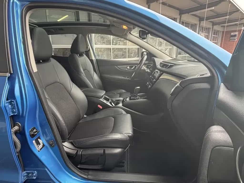 Nissan Qashqai 1,3DiG-T-160 Autom. N-Connecta T-Leder N 06/2019-photo-7