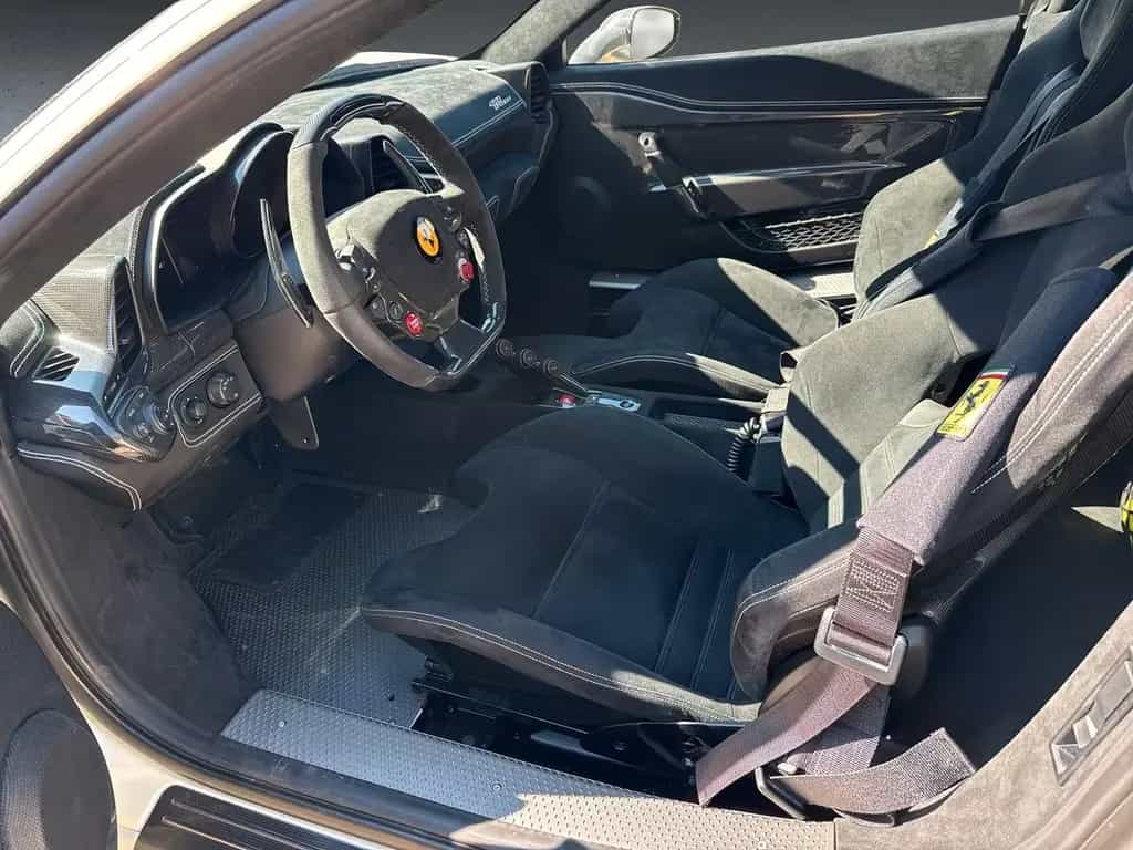 Ferrari 458 Ferrari Speciale Lift Carbon Racing Seats 07/2014-photo-11