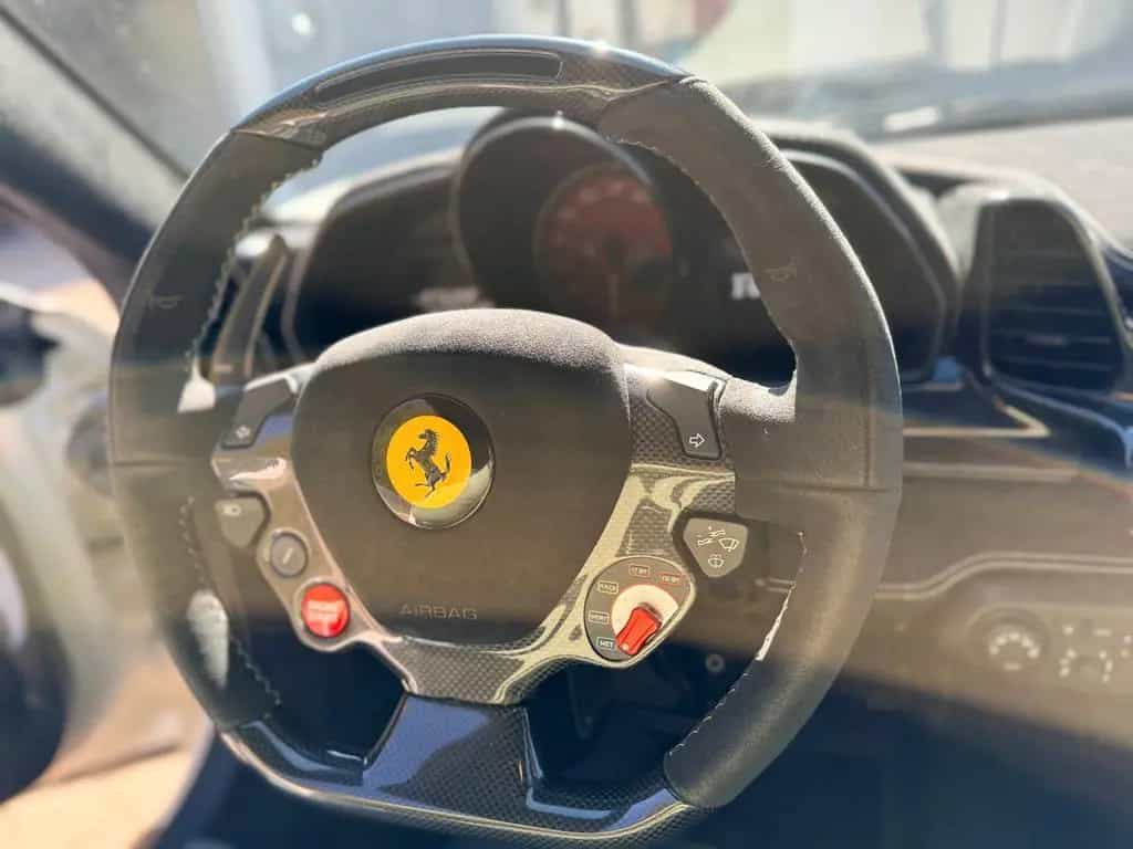 Ferrari 458 Ferrari Speciale Lift Carbon Racing Seats 07/2014-photo-23