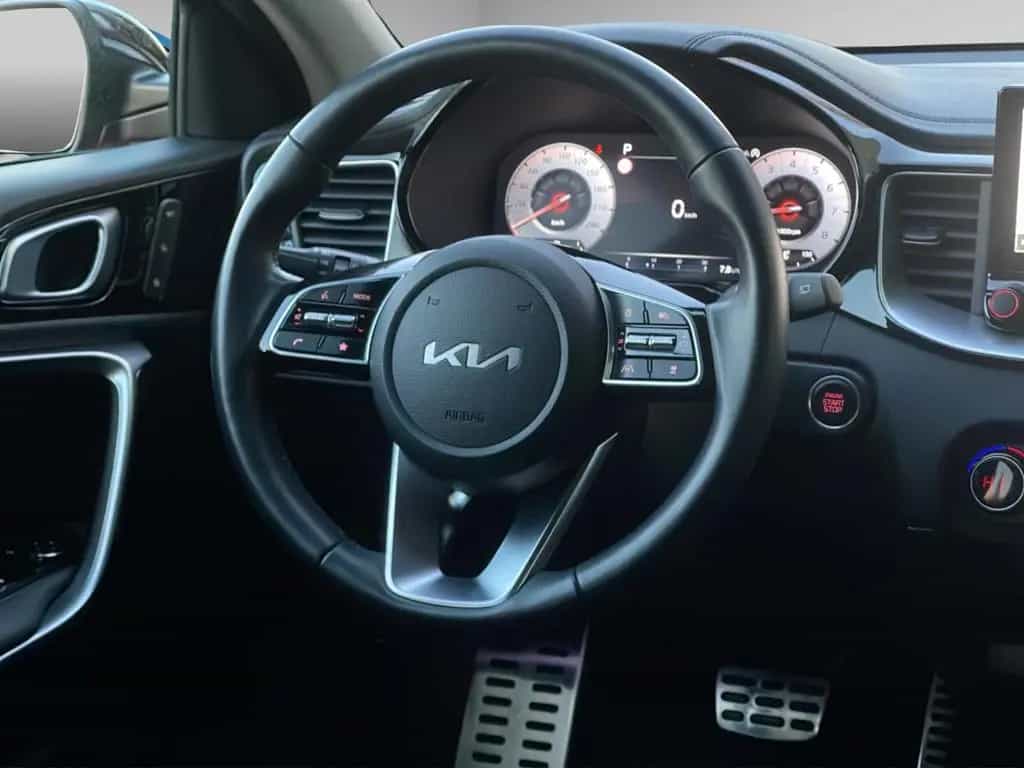 Kia XCeed Platinum 1,5 Edition AUTOM. PANOR. KIA-GAR 11/2022-photo-11