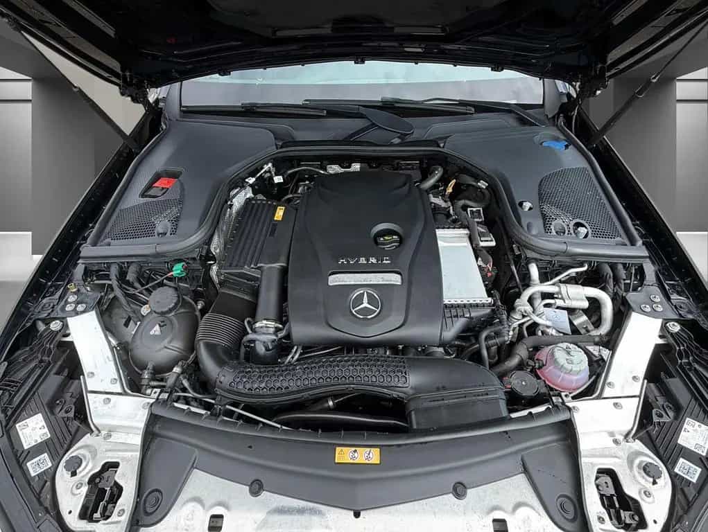 Mercedes-Benz E 300 e*LED High*Schiebedach*Fahrassistenz-Paket 03/2022-photo-19
