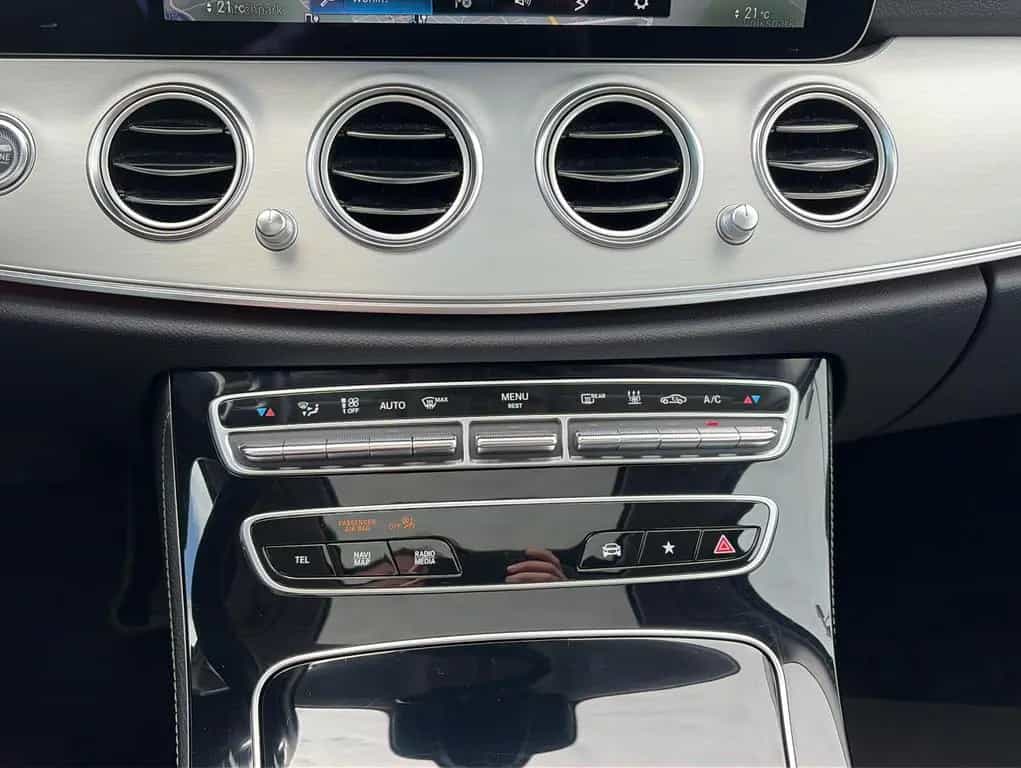 Mercedes-Benz E 300 e*LED High*Schiebedach*Fahrassistenz-Paket 03/2022-photo-27