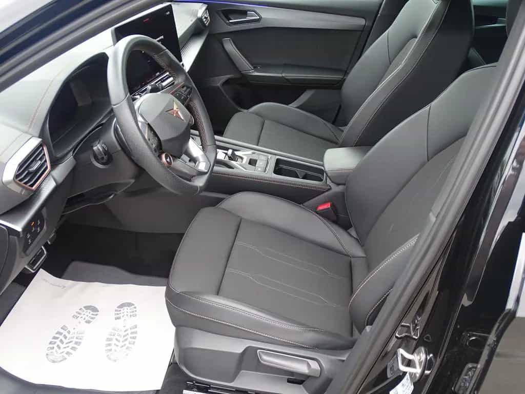Cupra Leon 1.5 eTSI*DSG*LED*NAVI*RFK*GJR*DAB*FULL LINK 02/2025-photo-14