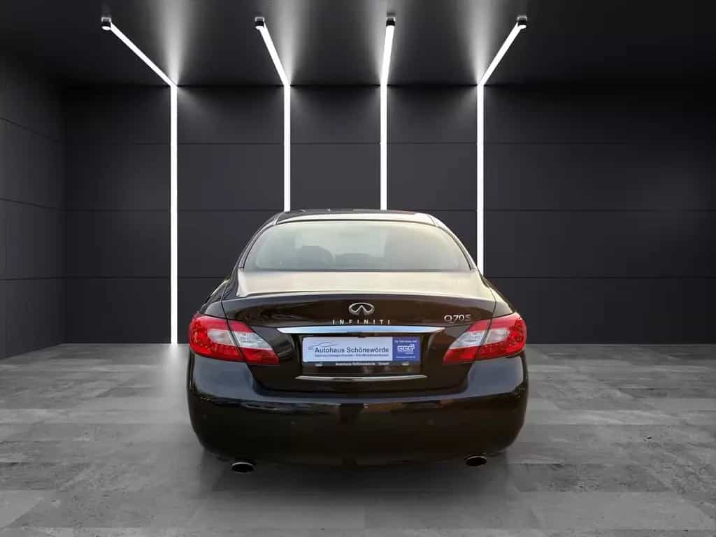 Infiniti Q70 3.0d V6 GT 04/2015-photo-4