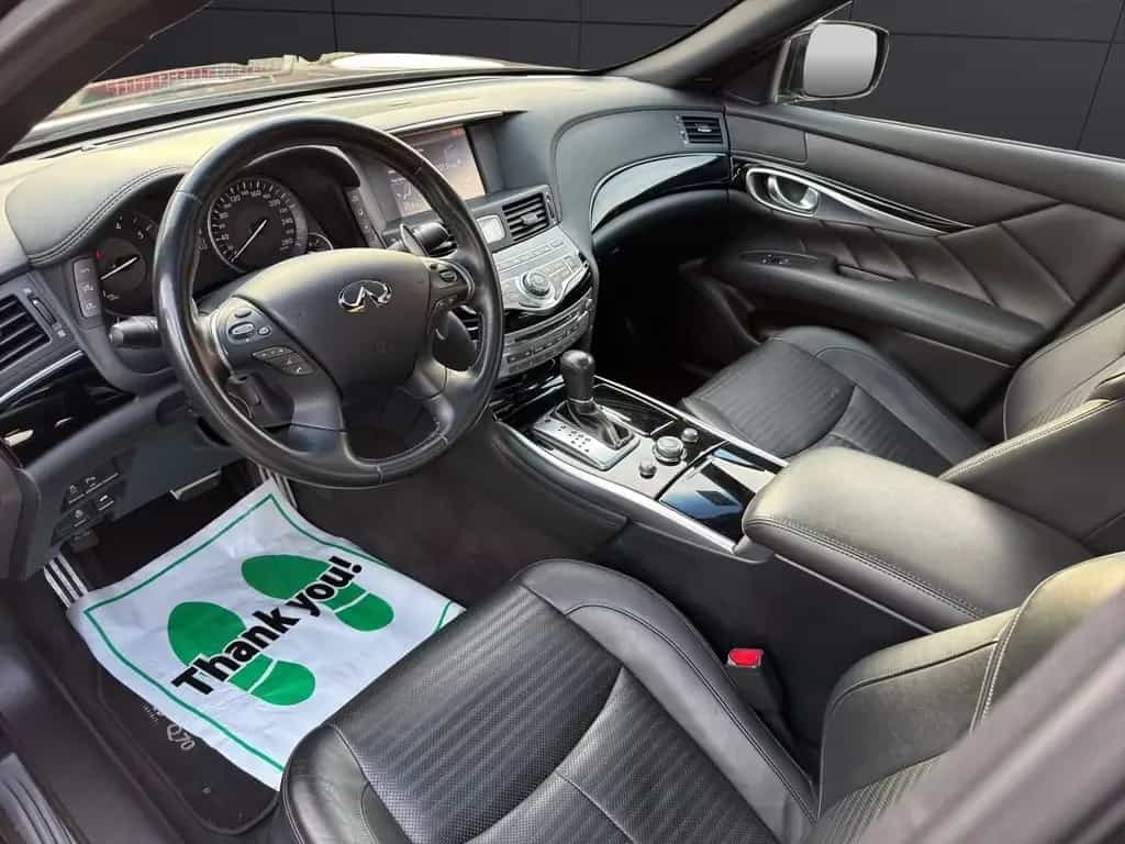 Infiniti Q70 3.0d V6 GT 04/2015-photo-8