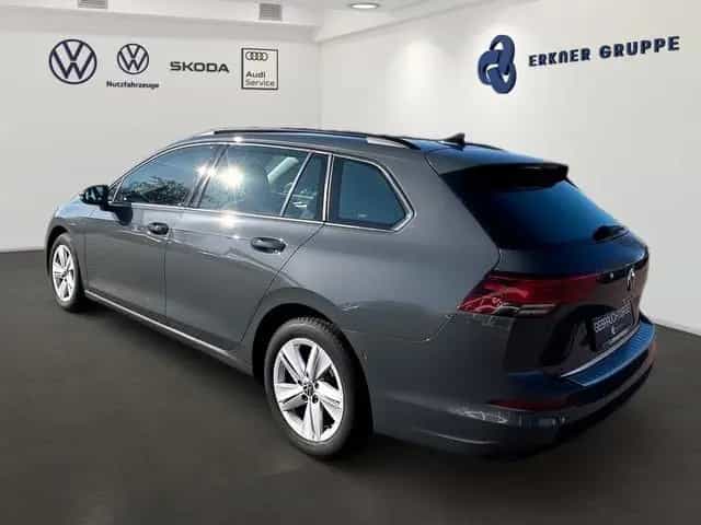 Volkswagen Golf VIII Variant 1.0TSI Life 04/2021-photo-4