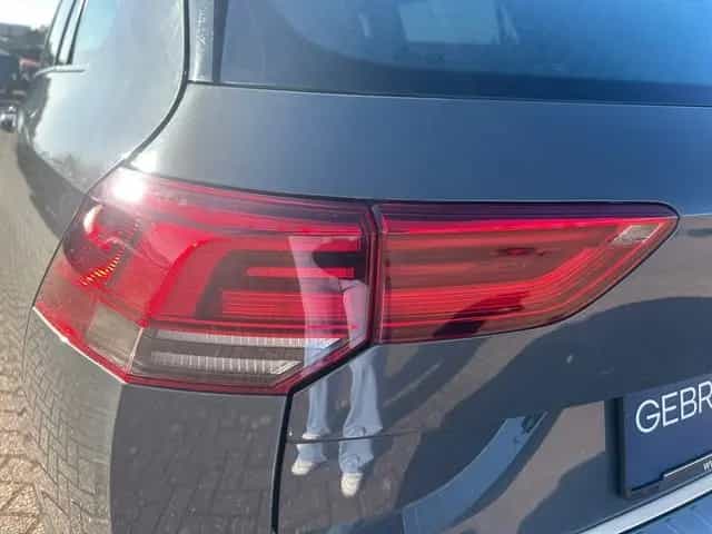 Volkswagen Golf VIII Variant 1.0TSI Life 04/2021-photo-9