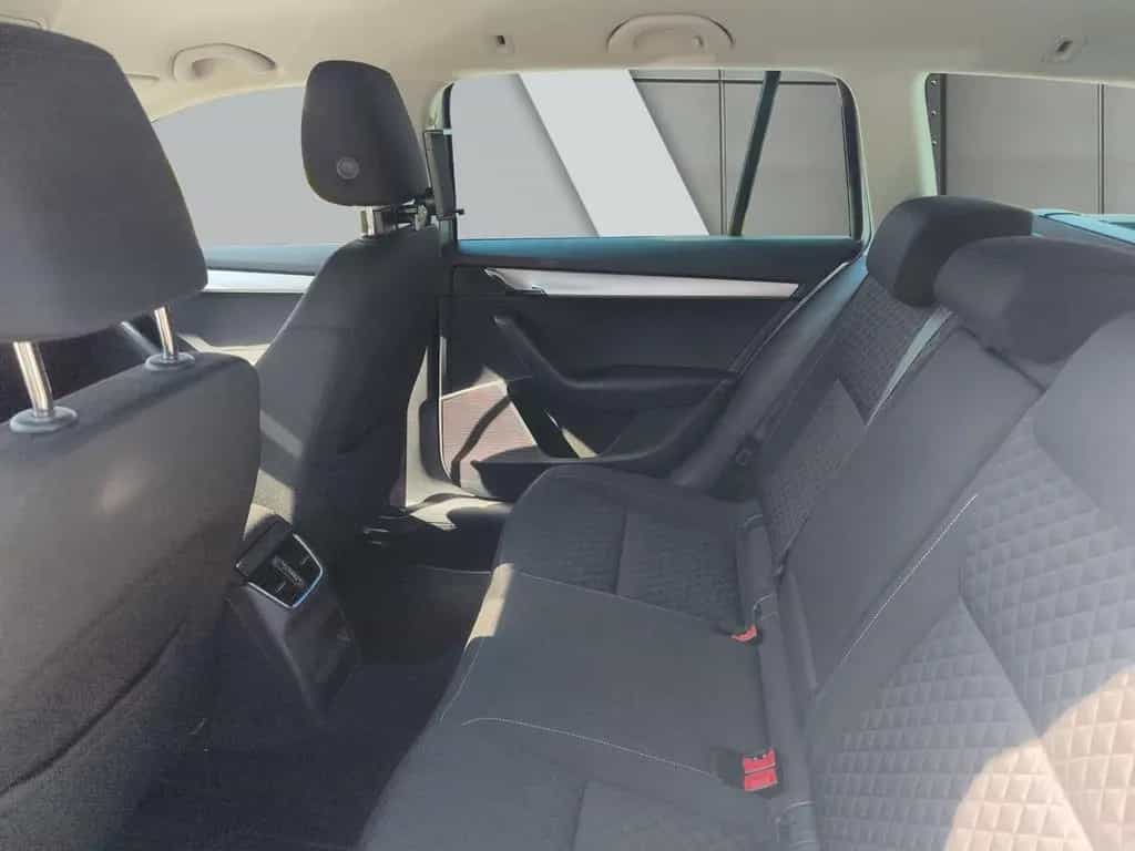 Skoda Octavia C. 1.4 TSI DRIVE *SMARTLINK*SITZHEIZUNG* 11/2017-photo-10