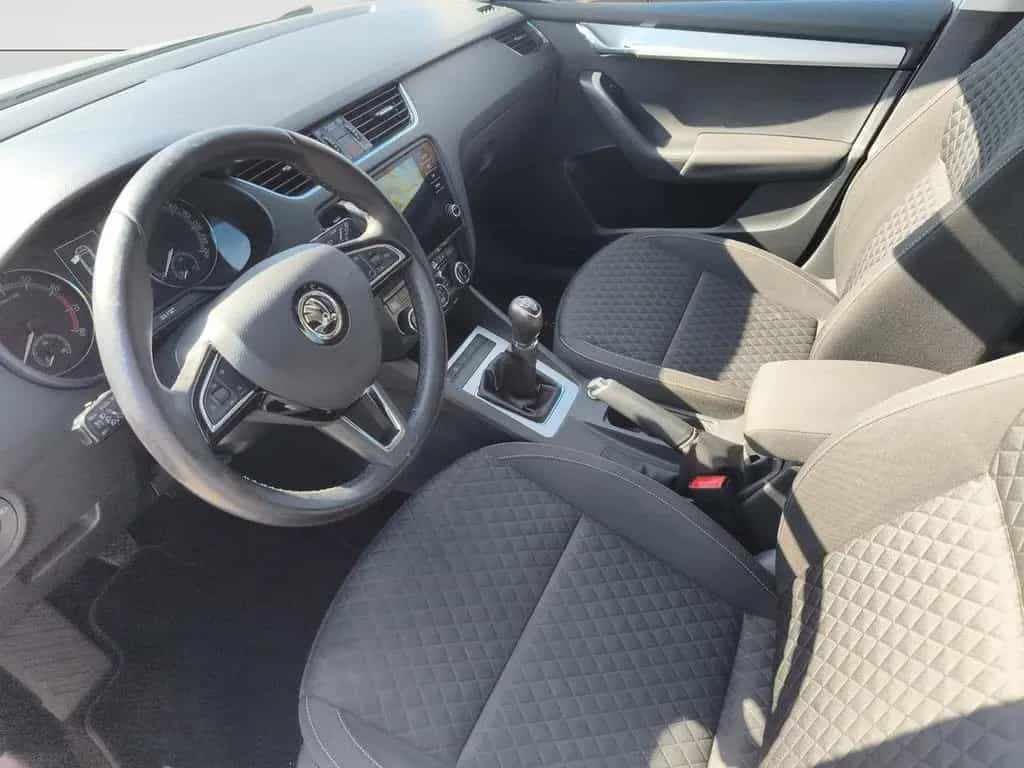 Skoda Octavia C. 1.4 TSI DRIVE *SMARTLINK*SITZHEIZUNG* 11/2017-photo-9