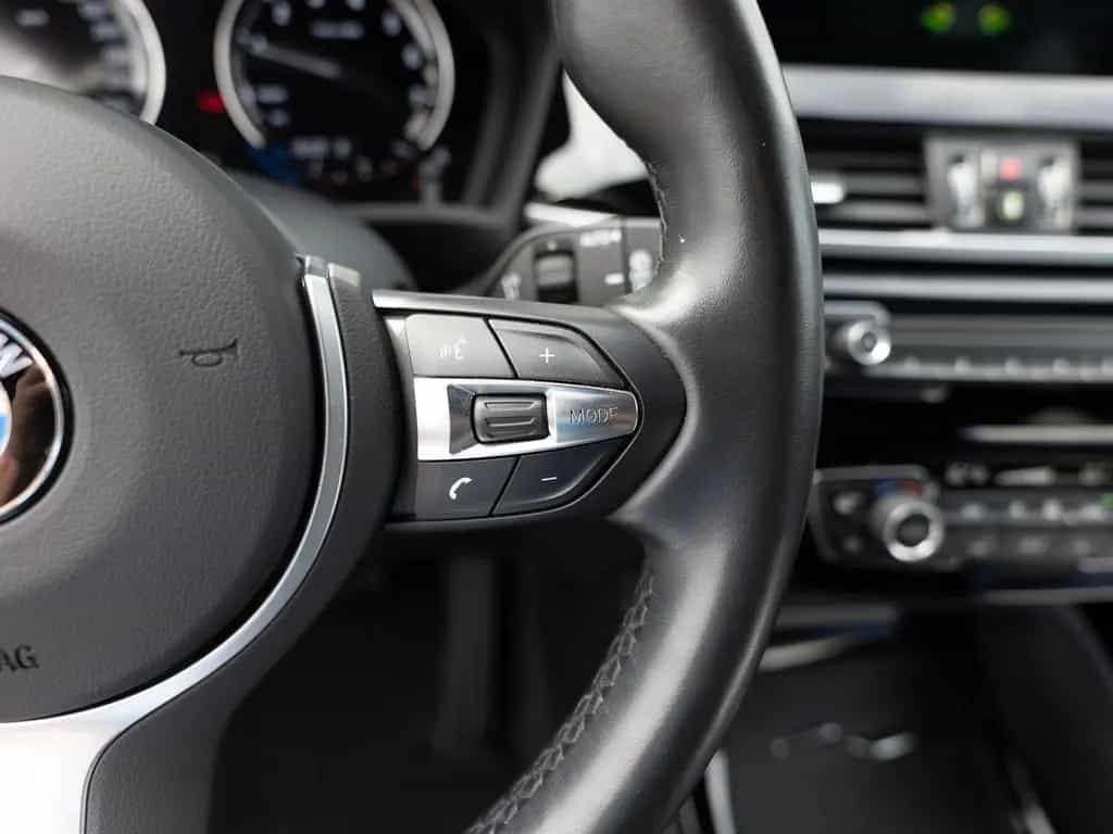 BMW X1 sDrive 18i M-Sport LED NAVI SHZ PDC KEYLESS 02/2019-photo-20