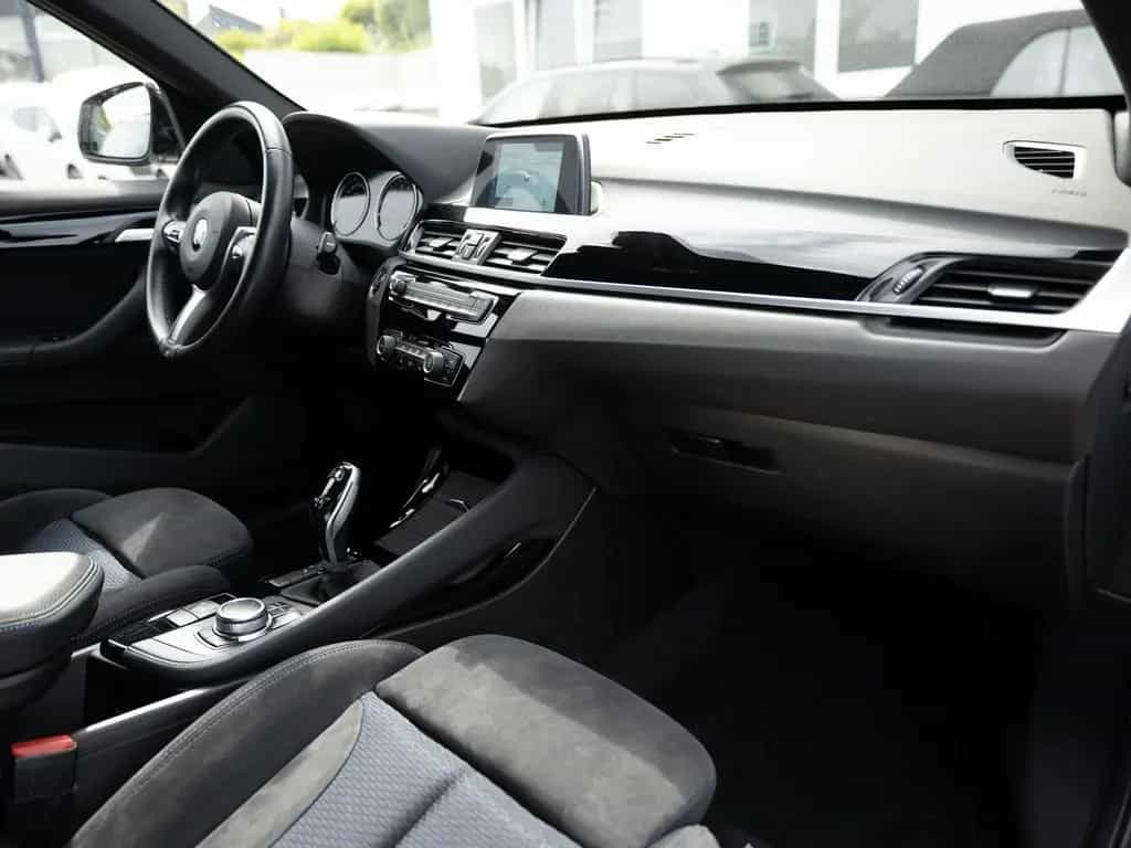 BMW X1 sDrive 18i M-Sport LED NAVI SHZ PDC KEYLESS 02/2019-photo-6