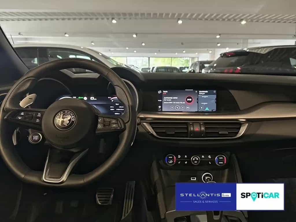 Alfa Romeo Stelvio 2.0 Turbo 16V Veloce Q4 AHK LM21 12/2024-photo-7