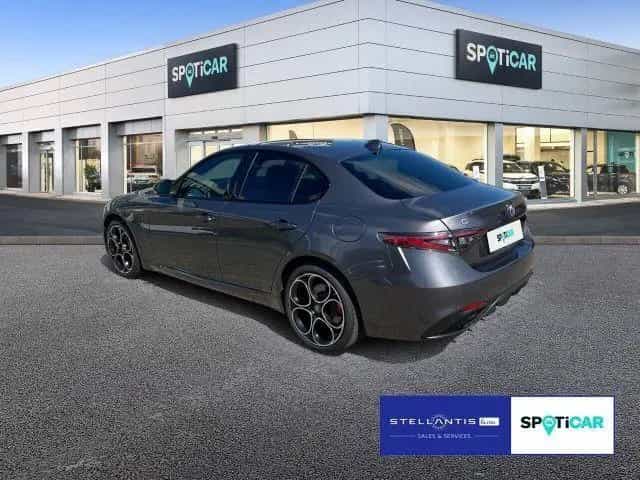 Alfa Romeo Giulia Veloce Q4 01/2024-photo-1