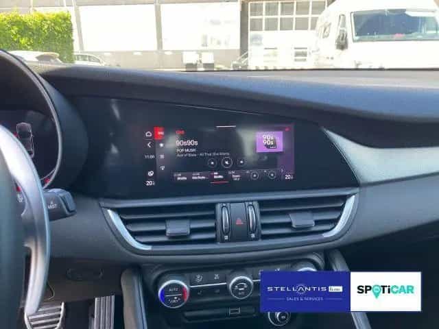 Alfa Romeo Giulia Veloce Q4 01/2024-photo-14