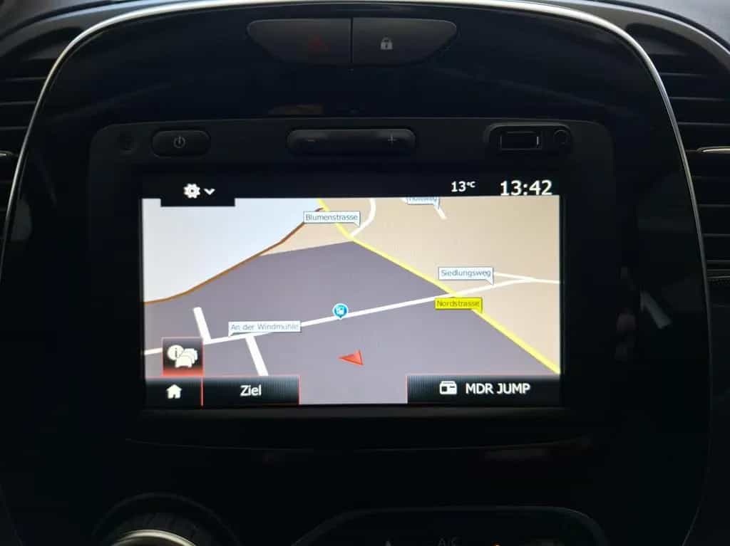 Renault Captur 1.3 TCe 130 Collection LED Navi Kamera SH 07/2019-photo-14