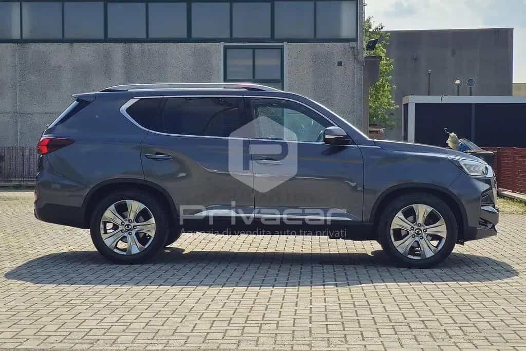 Ssangyong Rexton Rexton 2.2 4WD Icon 8 A/T 03/2022-photo-3