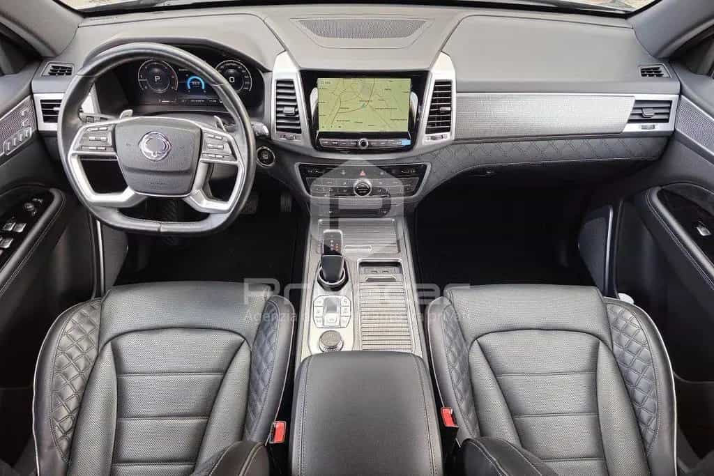 Ssangyong Rexton Rexton 2.2 4WD Icon 8 A/T 03/2022-photo-9