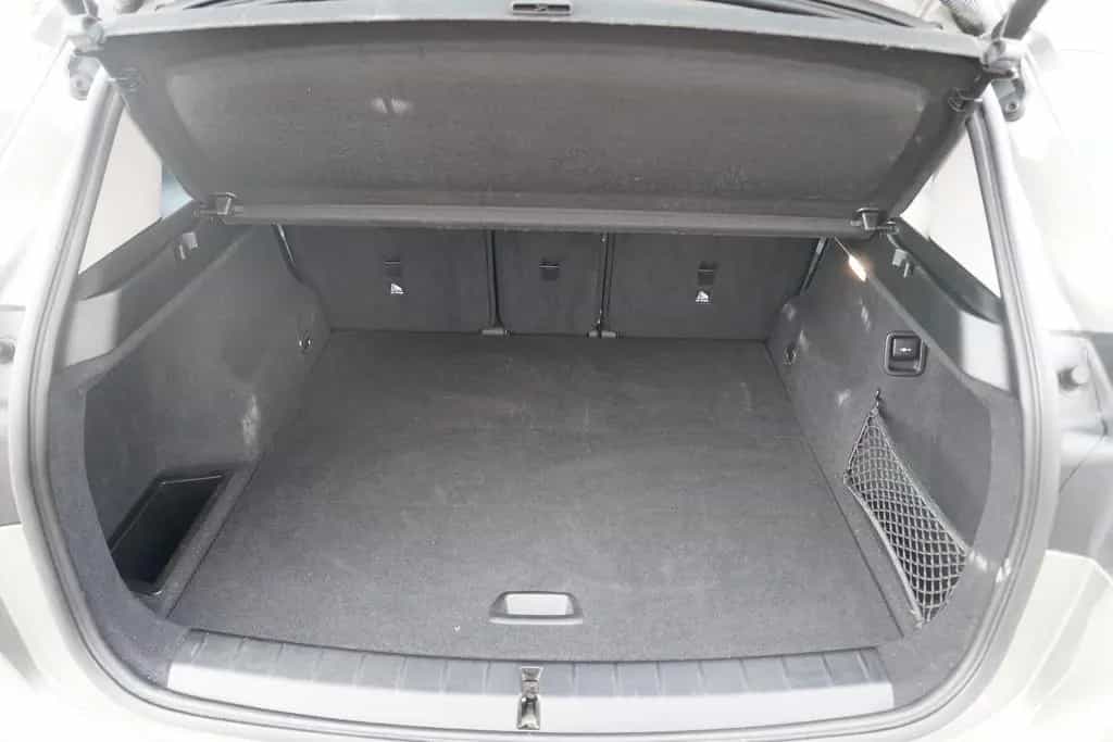 BMW X1 sDrive 18i Steptronic LED Navi Business SHZ T 12/2017-photo-8