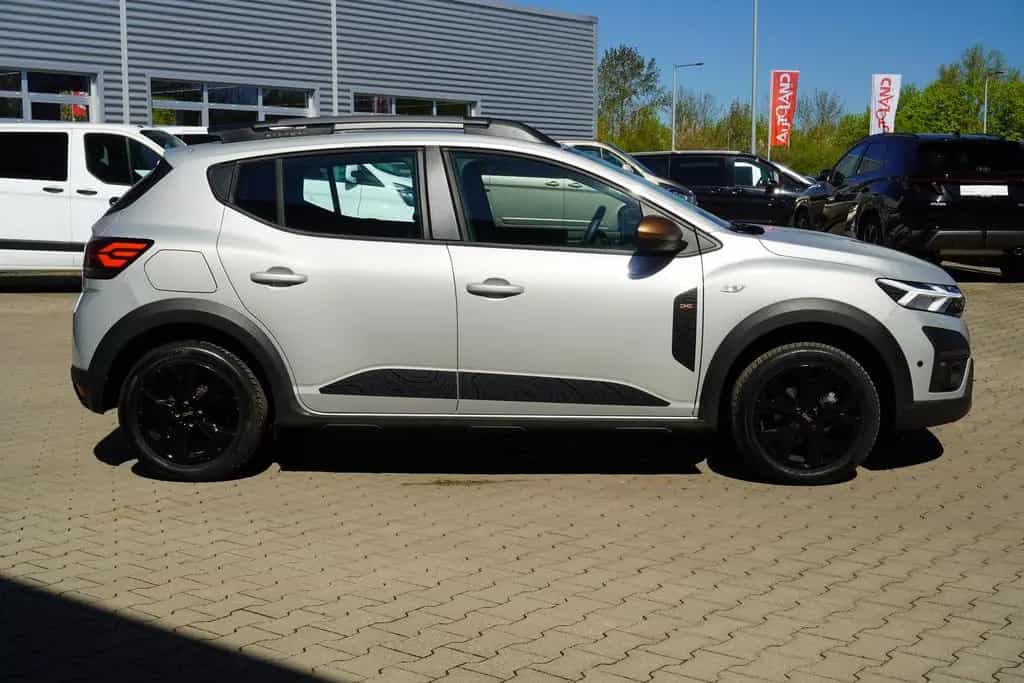 Dacia Sandero Stepway III 1.0 TCE Extreme+ LED Navi 10/2023-photo-4