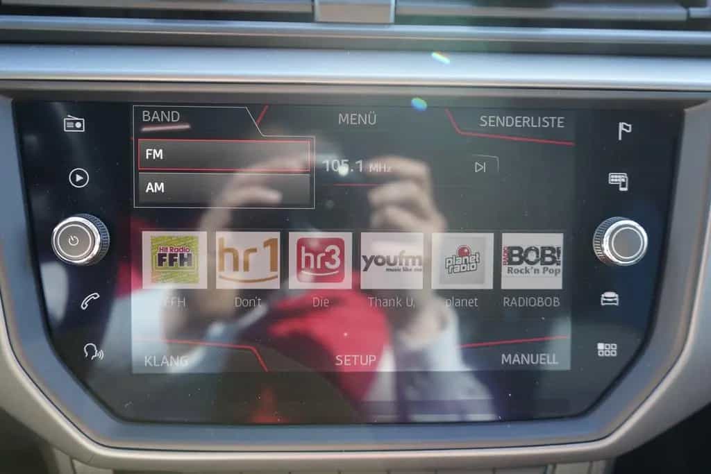 Seat Ibiza 1.0 TSI Style Navi Sitzheizung Klimaaut. 07/2019-photo-14