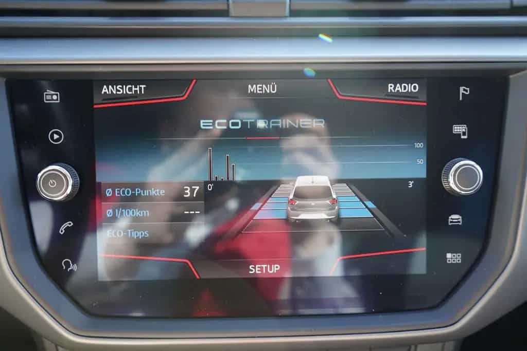 Seat Ibiza 1.0 TSI Style Navi Sitzheizung Klimaaut. 07/2019-photo-16