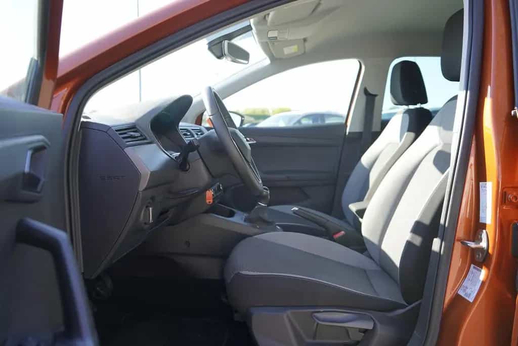 Seat Ibiza 1.0 TSI Style Navi Sitzheizung Klimaaut. 07/2019-photo-25