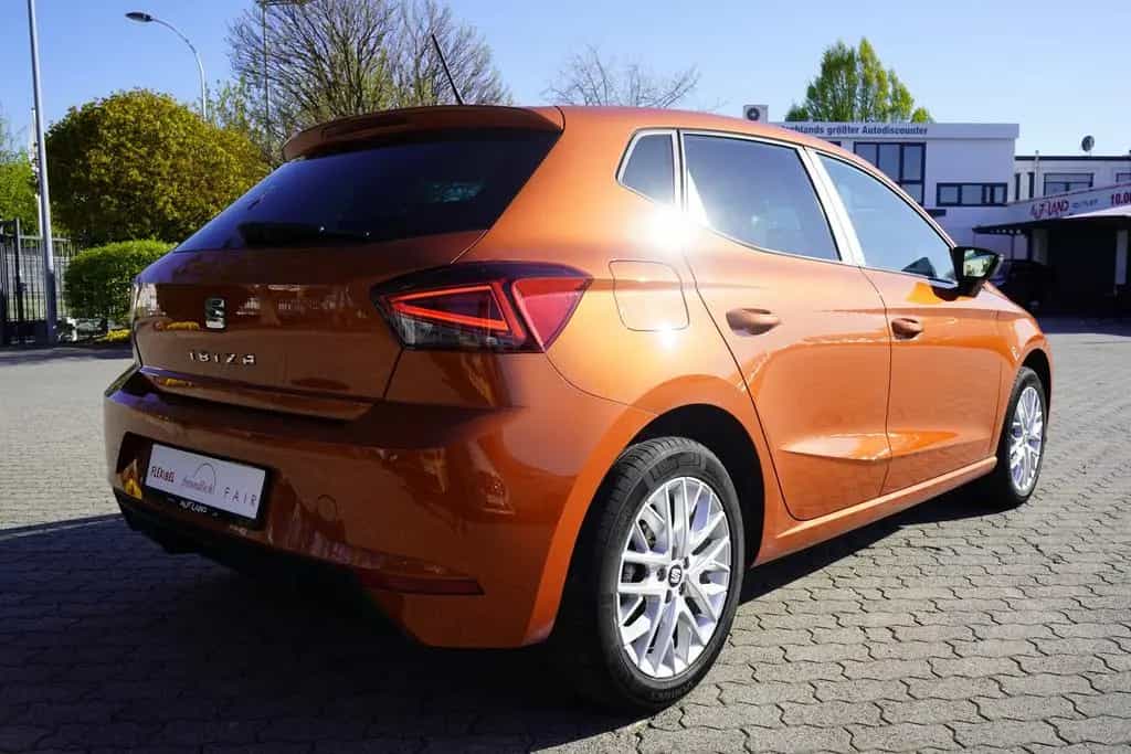 Seat Ibiza 1.0 TSI Style Navi Sitzheizung Klimaaut. 07/2019-photo-4