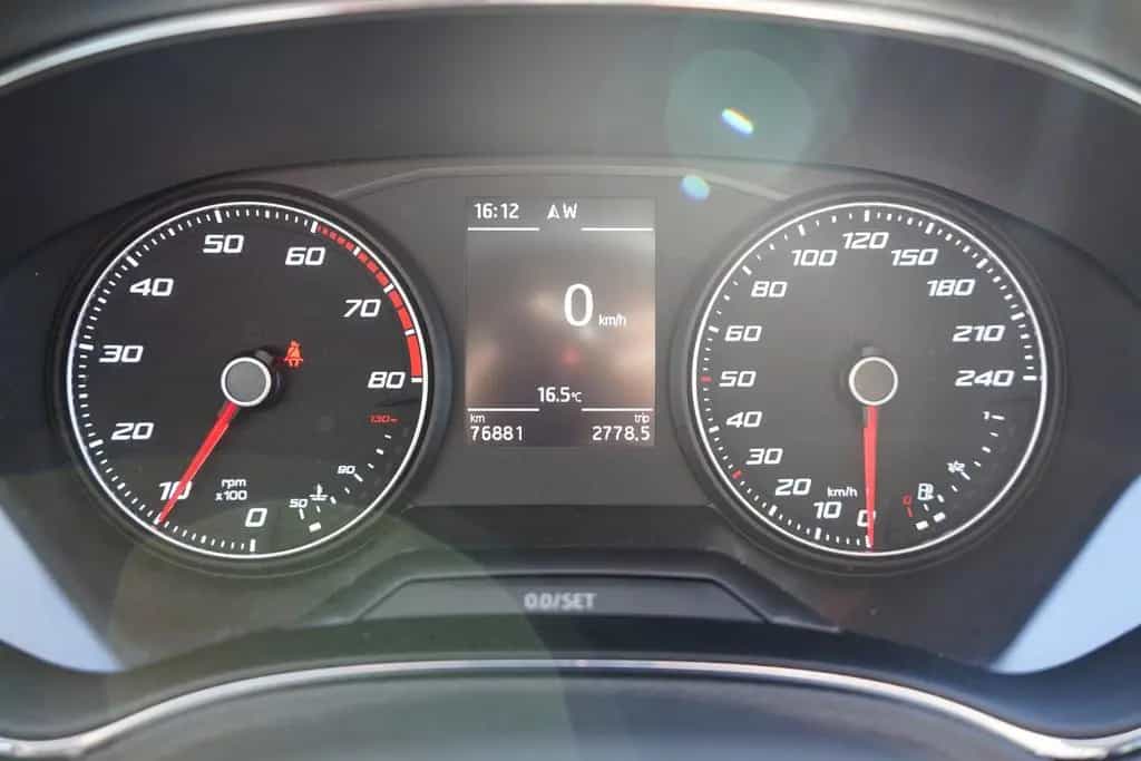 Seat Ibiza 1.0 TSI Style Navi Sitzheizung Klimaaut. 07/2019-photo-9