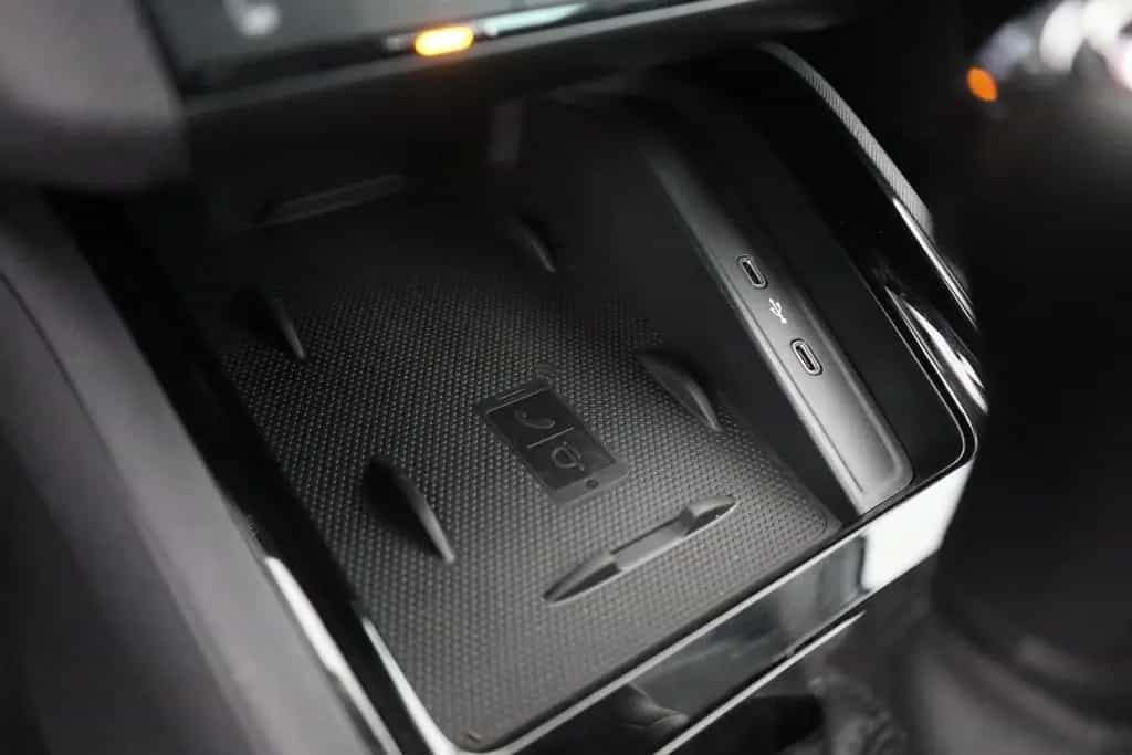 Skoda Kamiq 1.5 TSI DSG Style LED Navi Virtual Cockpit 08/2020-photo-12