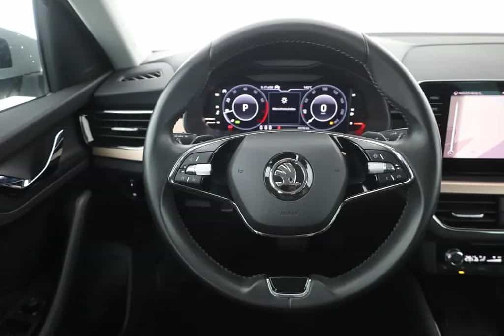 Skoda Kamiq 1.5 TSI DSG Style LED Navi Virtual Cockpit 08/2020-photo-14