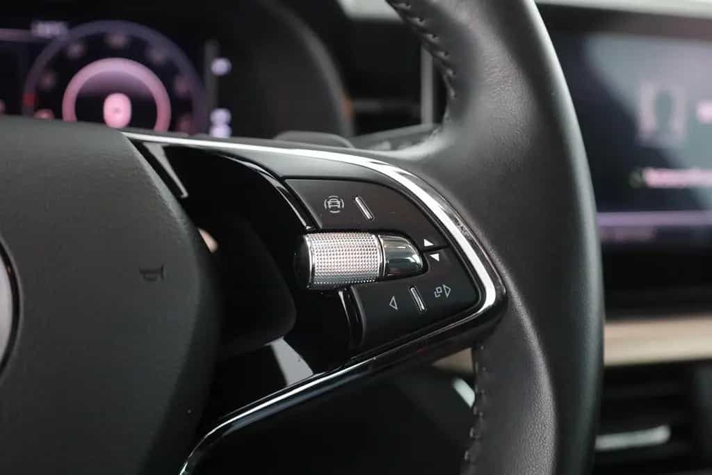 Skoda Kamiq 1.5 TSI DSG Style LED Navi Virtual Cockpit 08/2020-photo-16