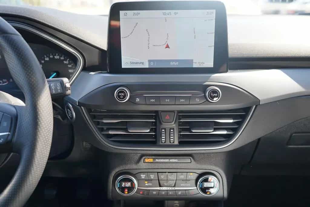 Ford Focus 1.0 M-Hybrid ST-Line LED Navi Kamera 02/2023-photo-16