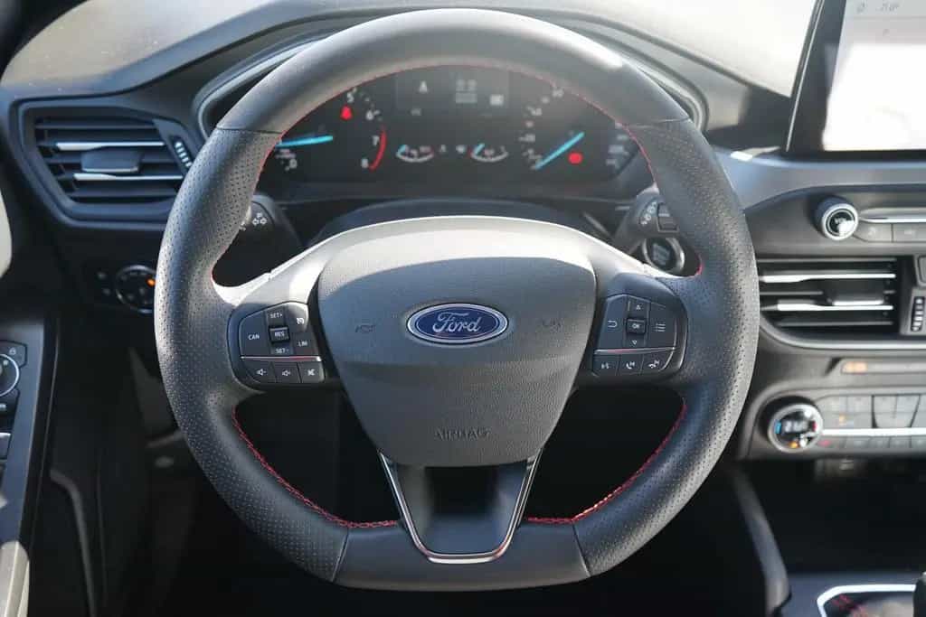 Ford Focus 1.0 M-Hybrid ST-Line LED Navi Kamera 02/2023-photo-19