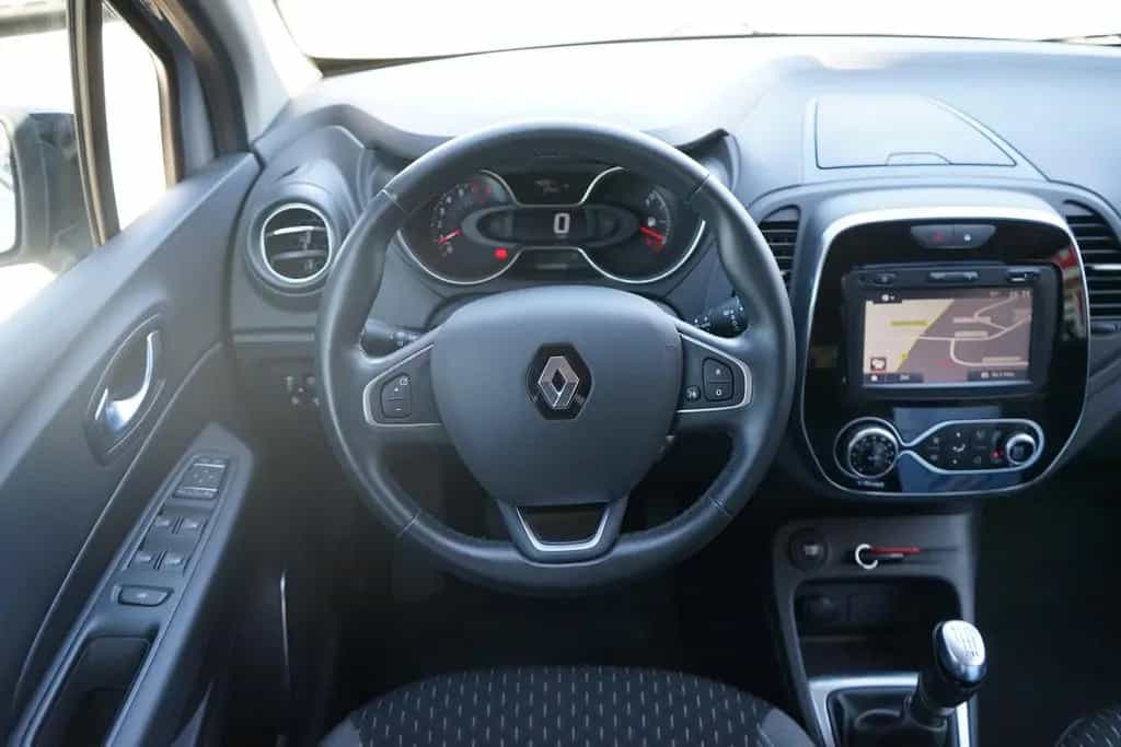 Renault Captur 1.2 TCe 120 LED Navi SHZ PDC 03/2018-photo-14