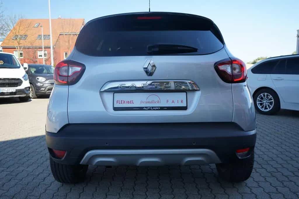 Renault Captur 1.2 TCe 120 LED Navi SHZ PDC 03/2018-photo-6