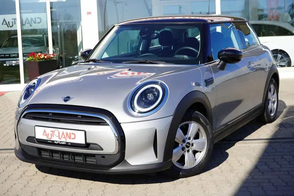 MINI Cooper 1.5 Sitzheizung PDC Kamera Navi LED 12/2022-photo-1