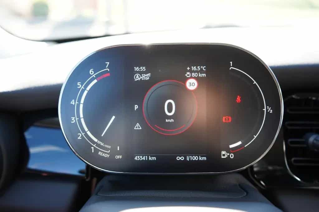 MINI Cooper 1.5 Sitzheizung PDC Kamera Navi LED 12/2022-photo-20