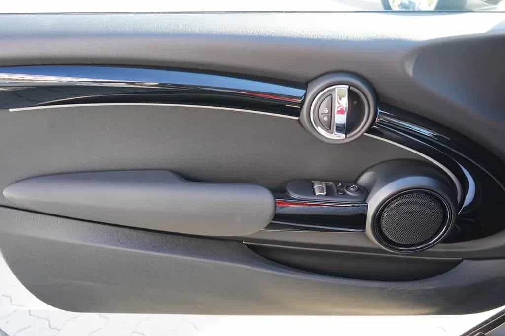 MINI Cooper 1.5 Sitzheizung PDC Kamera Navi LED 12/2022-photo-26