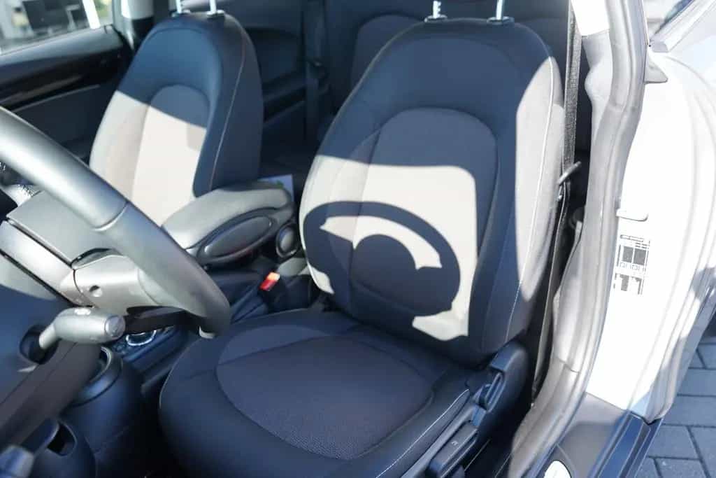 MINI Cooper 1.5 Sitzheizung PDC Kamera Navi LED 12/2022-photo-28