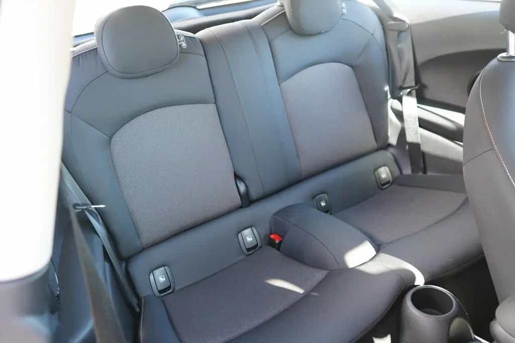 MINI Cooper 1.5 Sitzheizung PDC Kamera Navi LED 12/2022-photo-32