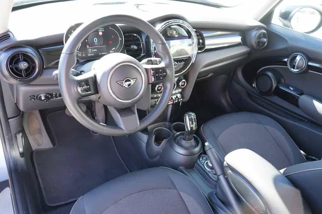 MINI Cooper 1.5 Sitzheizung PDC Kamera Navi LED 12/2022-photo-9
