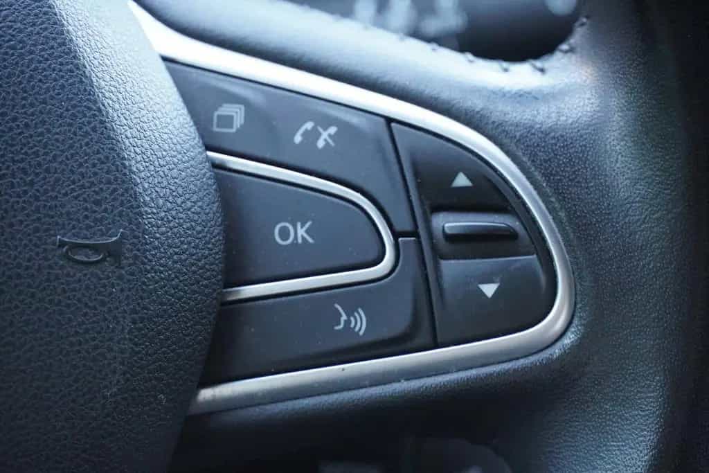 Renault Megane Grandtour 1.6 dCi Limited Navi Kamera ACC 03/2018-photo-19