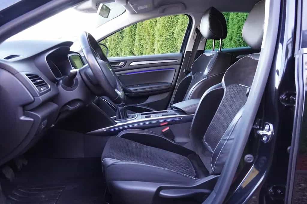 Renault Megane Grandtour 1.6 dCi Limited Navi Kamera ACC 03/2018-photo-24