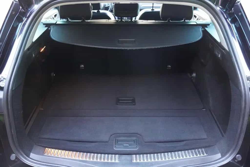 Renault Megane Grandtour 1.6 dCi Limited Navi Kamera ACC 03/2018-photo-27