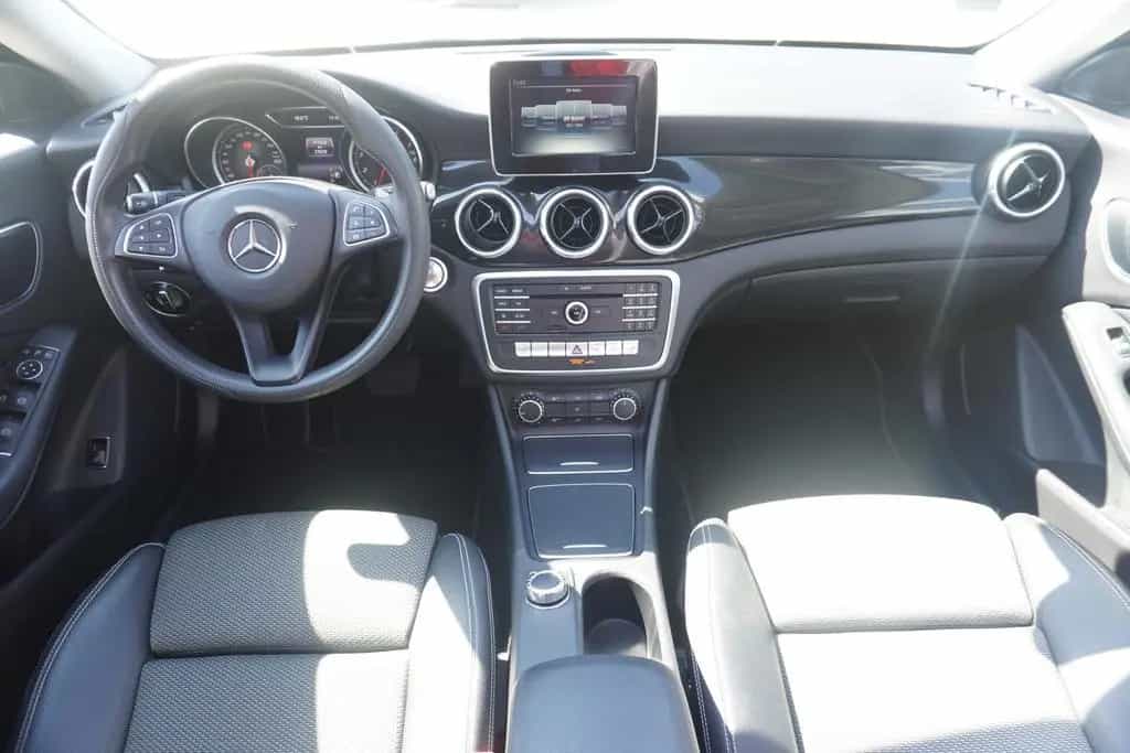 Mercedes-Benz CLA-Class 180 SB LED Navi Pano AHK Kamera Tempomat PDC 10/2018-photo-10