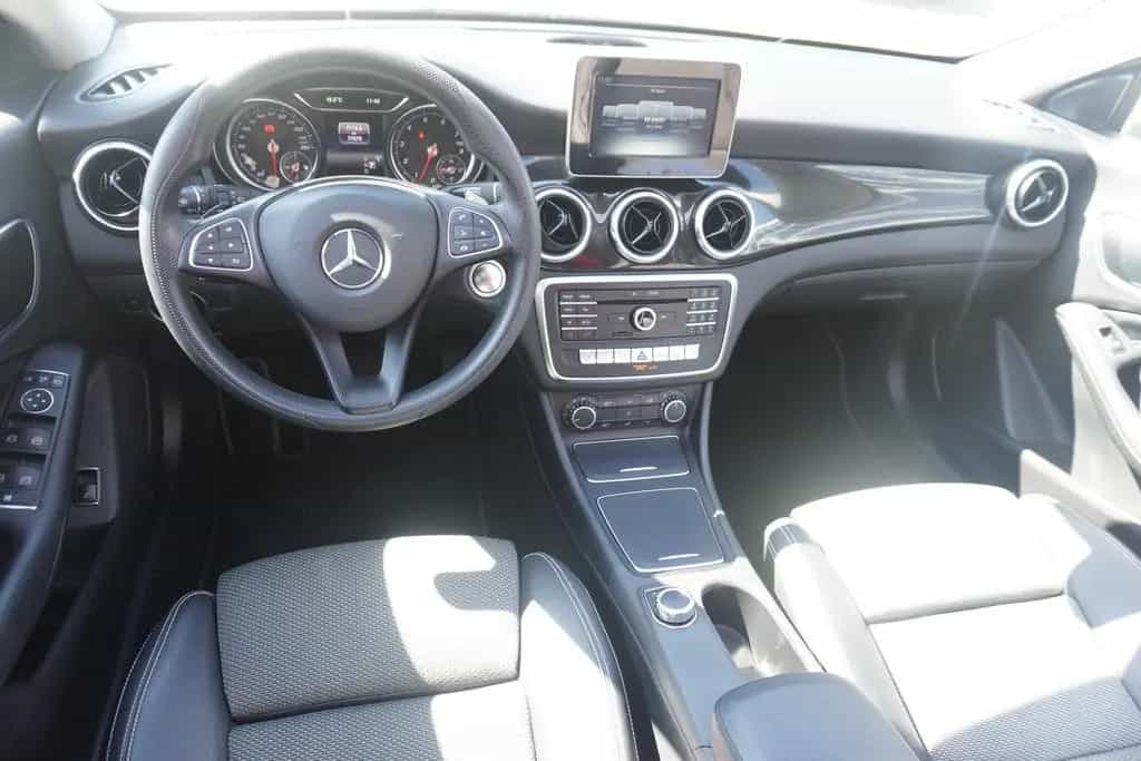 Mercedes-Benz CLA-Class 180 SB LED Navi Pano AHK Kamera Tempomat PDC 10/2018-photo-11